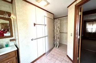 401 Round Hill Rd, Salem, CT 06420 - Photo 27