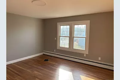 724 Middletown Avenue #2nd fl, New Haven, CT 06511 - Photo 3