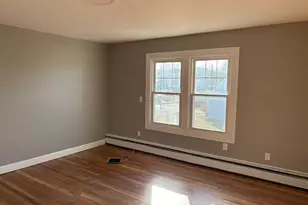 724 Middletown Ave, New Haven, CT 06511 - Photo 3