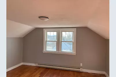 724 Middletown Avenue #2nd fl, New Haven, CT 06511 - Photo 11