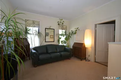 30 Vine Street, New Britain, CT 06052 - Photo 9