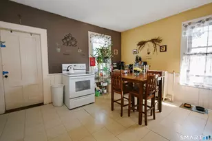 30 Vine St, New Britain, CT 06052 - Photo 23