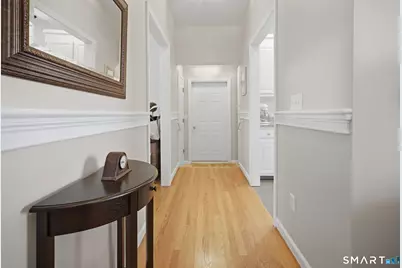 174 Thistle Pond Drive #174, Bloomfield, CT 06002 - Photo 5