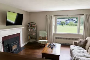 847 Manchester Rd, Glastonbury, CT 06033 - Photo 3