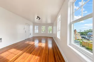 610 Hawley Ave, Bridgeport, CT 06606 - Photo 7
