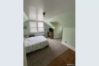 449 Oakville Avenue, Waterbury, CT 06708 - Photo 7