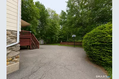 449 Oakville Avenue, Waterbury, CT 06708 - Photo 13