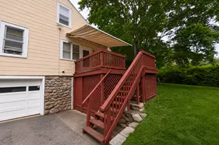 449 Oakville Ave, Waterbury, CT 06708 - Photo 11