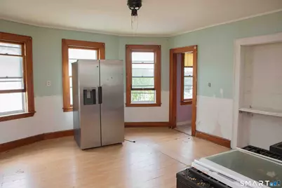376 Broad Street, New Britain, CT 06053 - Photo 21
