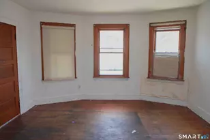 376 Broad St, New Britain, CT 06053 - Photo 25