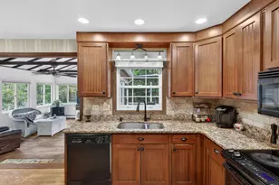 14 Hunters Ridge Rd, Shelton, CT 06484 - Photo 9
