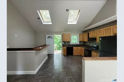 24 Macarthur Court, Bristol, CT 06010 - Photo 11