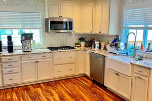 66 Treat Ave, Stamford, CT 06906 - Photo 15