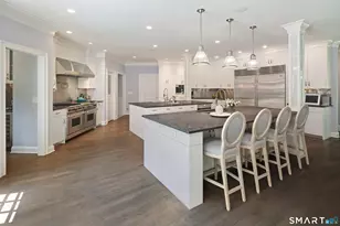 81 Lukes Wood Rd, New Canaan, CT 06840 - Photo 15