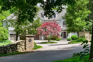 81 Lukes Wood Rd, New Canaan, CT 06840 - Photo 3