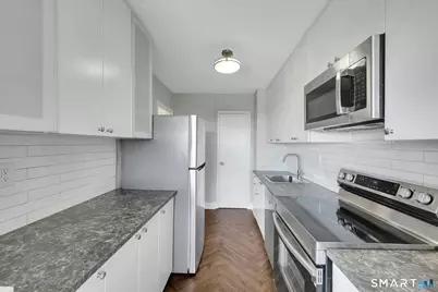 44 Strawberry Hill Avenue #7E, Stamford, CT 06902 - Photo 11