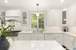 171 Paddock Hill Ln, Fairfield, CT 06824 - Photo 9