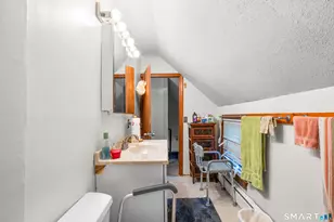11 Elliott Pl, Hartford, CT 06114 - Photo 11