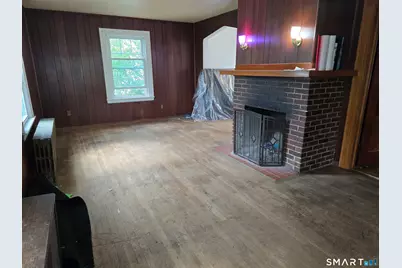 14 Center Court, Newington, CT 06111 - Photo 7