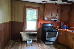 14 Center Ct, Newington, CT 06111 - Photo 13
