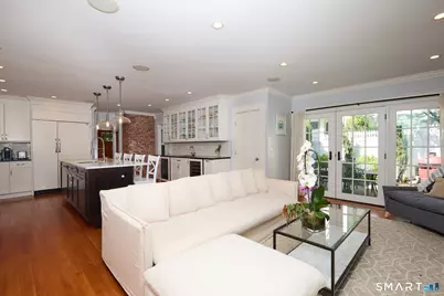 4 Raymond Place, Westport, CT 06880 - Photo 17