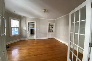 144 Maplewood Ave, West Hartford, CT 06119 - Photo 15