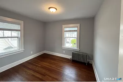 111 Arcadia Avenue, Bridgeport, CT 06604 - Photo 17