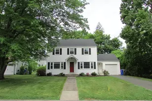 7 Owings Rd, West Hartford, CT 06107 - Photo 1