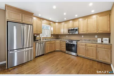 18 Perry Hill Road, Shelton, CT 06484 - Photo 3