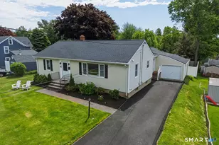 35 Birchwood Square, Stratford, CT 06614 - Photo 9