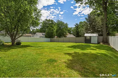 35 Birchwood Square, Stratford, CT 06614 - Photo 7