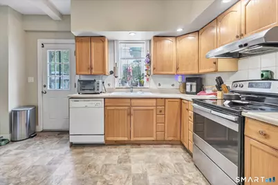 33 Murray Street, Ansonia, CT 06401 - Photo 13