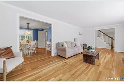 5 Lawton Drive, Simsbury, CT 06070 - Photo 7