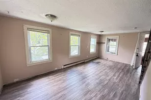 86 State St, Guilford, CT 06437 - Photo 11