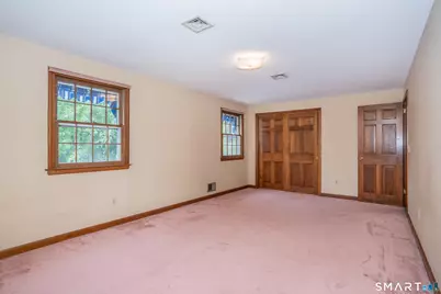 71 Bainton Road, West Hartford, CT 06117 - Photo 27