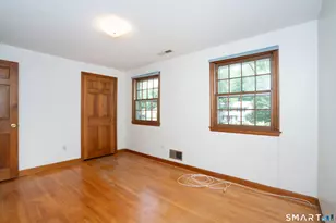 71 Bainton Rd, West Hartford, CT 06117 - Photo 25