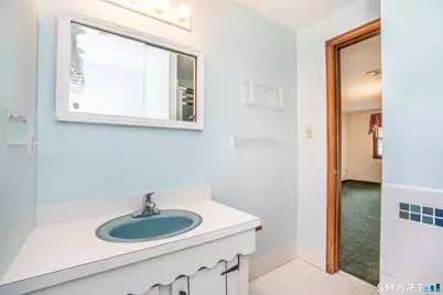 71 Bainton Road, West Hartford, CT 06117 - Photo 23