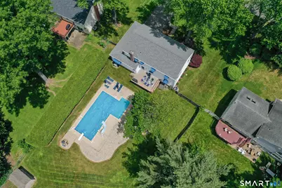 71 Bainton Road, West Hartford, CT 06117 - Photo 3