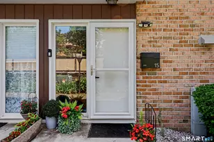 57 Rock Spring Rd, Stamford, CT 06906 - Photo 23