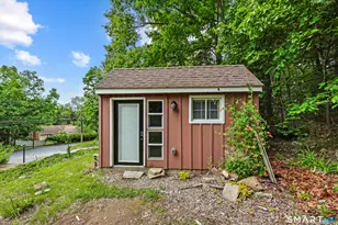 917 Hopewell Rd, Glastonbury, CT 06073 - Photo 33