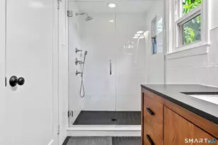 1735 Asylum Ave, West Hartford, CT 06117 - Photo 25