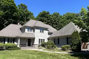 38 Avalon Dr, Middlebury, CT 06762 - Photo 1