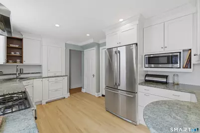 146 Brunswick Avenue, West Hartford, CT 06107 - Photo 11