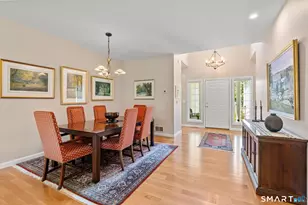 31 Gooseberry Dr, Suffield, CT 06078 - Photo 9