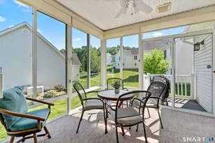 31 Gooseberry Dr, Suffield, CT 06078 - Photo 7