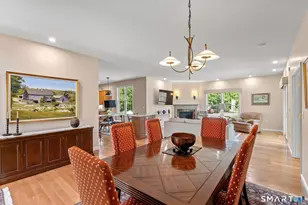 31 Gooseberry Dr, Suffield, CT 06078 - Photo 5