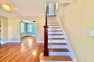 416 Lighthouse Rd, New Haven, CT 06512 - Photo 5