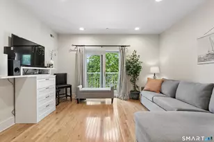 71b Osborne Ave, Norwalk, CT 06855 - Photo 3