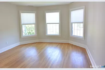 83 South Avenue #E, New Canaan, CT 06840 - Photo 5