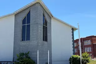 240 Hamilton St, Bridgeport, CT 06608 - Photo 5